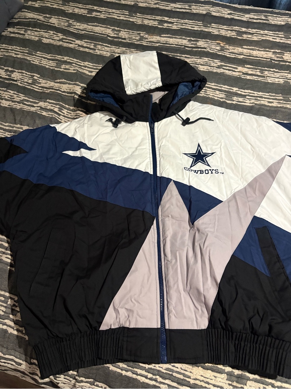 NFL Dallas Cowboys Colorblock Windbreaker Jacket - Navy/White/Black
